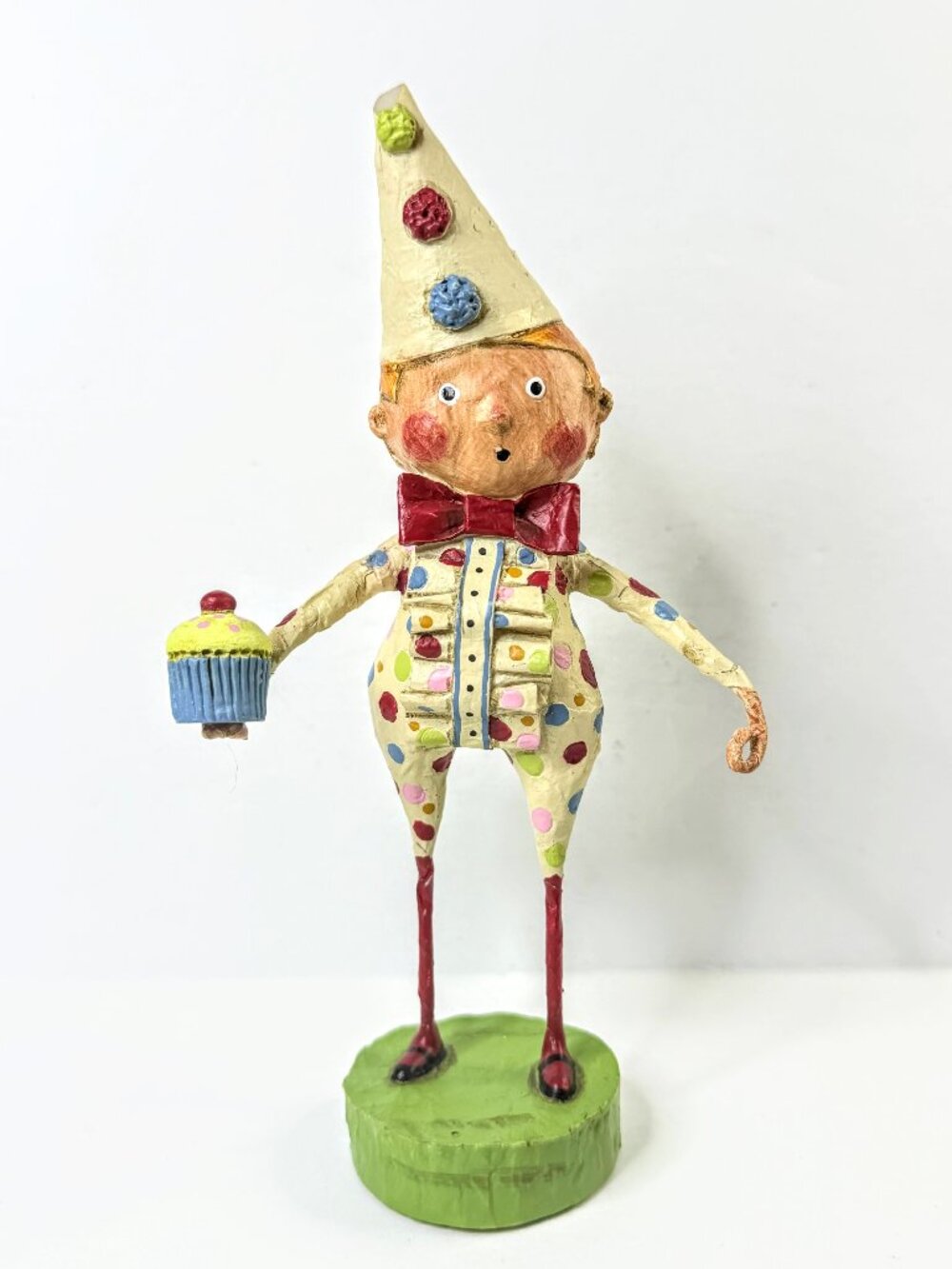 Lori Mitchell Birthday Boy Cupcake Party Figurine 23790 Damaged Folk Art A1363